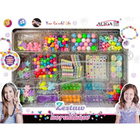 Zestaw koralikw plastikowych mix kolorw i ksztatw op. ok. 230szt.+2x 120cm yka PJ-2036 ALIGA